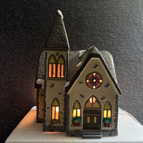 Department 56 Original Snow Village Redeemer Church 5127-6 w/ Light Cord/No Box - Picture 2 of 8